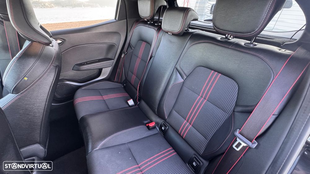 Renault Clio 1.0 TCe RS Line - 18