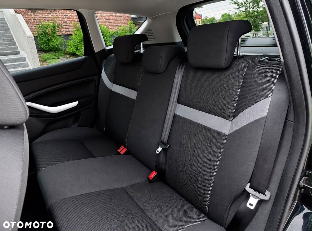 Ford Kuga 2.0 TDCi Titanium - 6