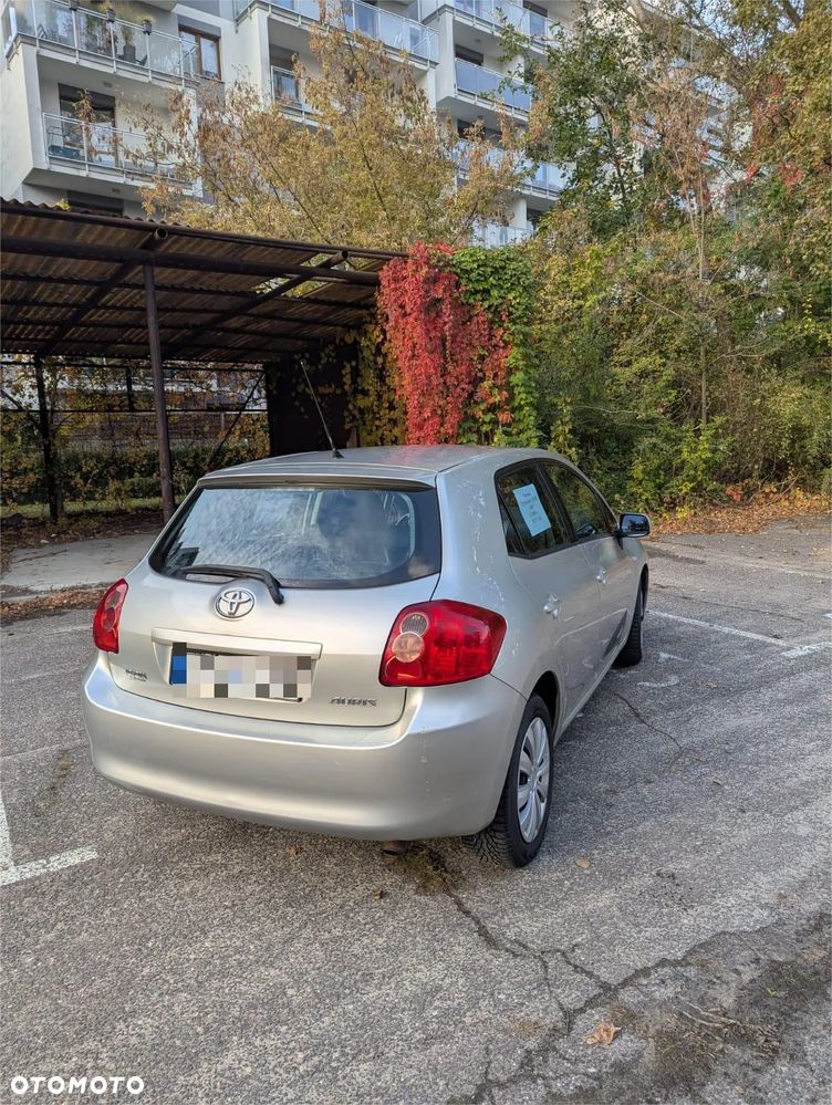 Toyota Auris 2.0 D-4D Luna - 4