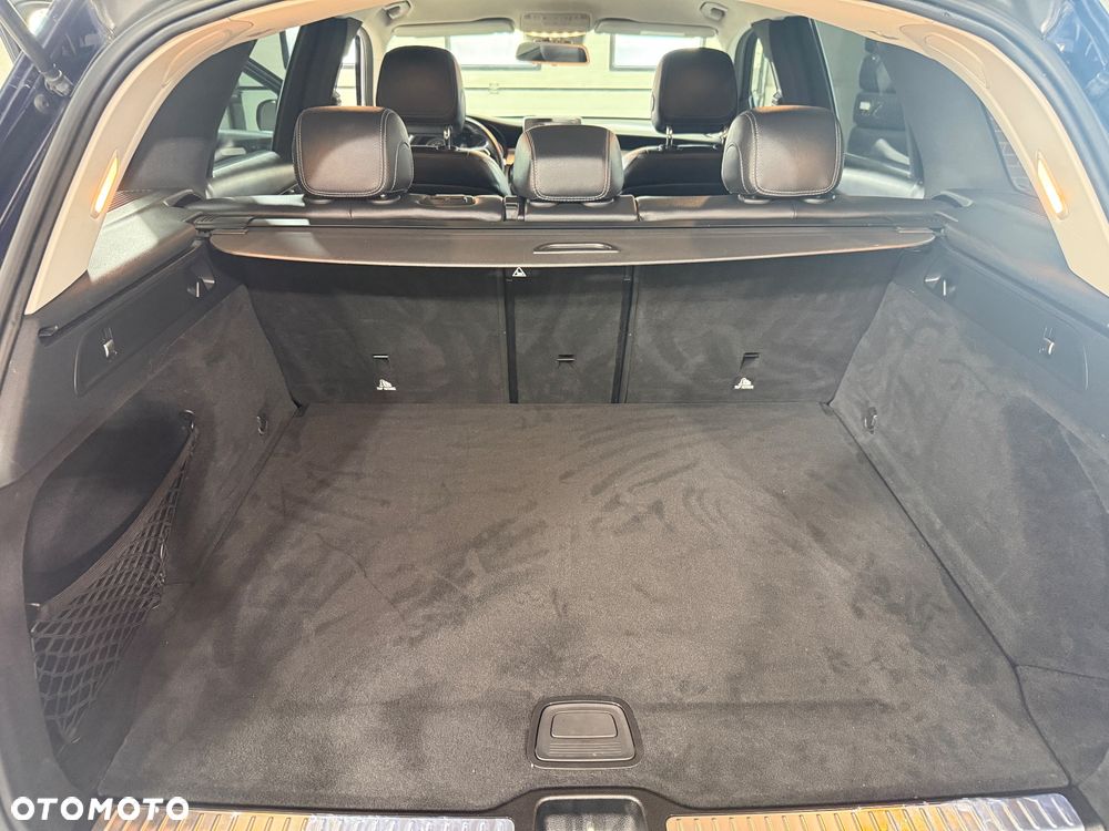 Mercedes-Benz GLC 250 4Matic 9G-TRONIC - 13