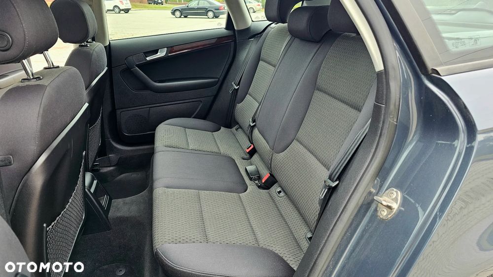 Audi A3 2.0 TDI DPF (DSG) S tronic Ambition - 23