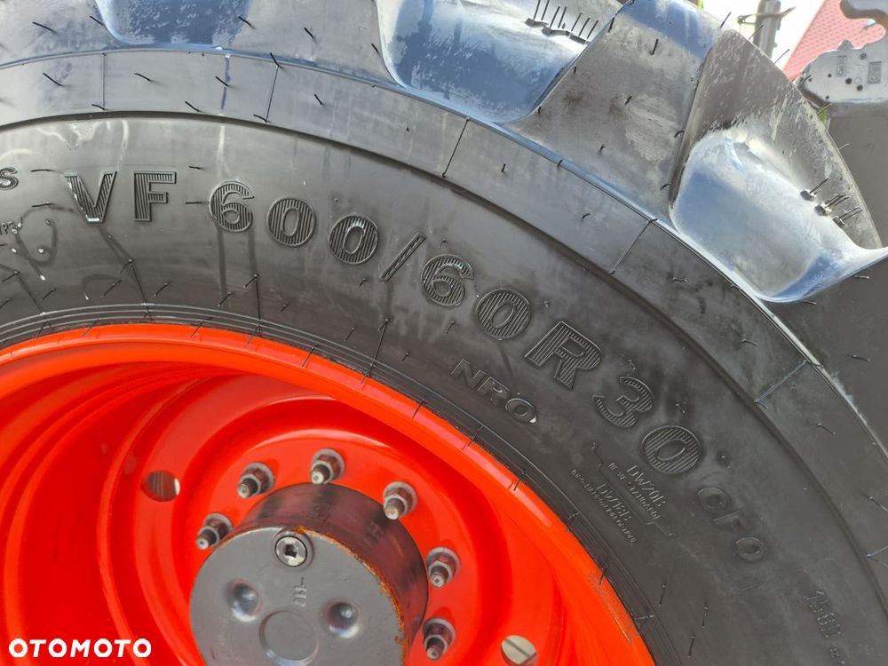 Claas Axion 800 CIS - 12