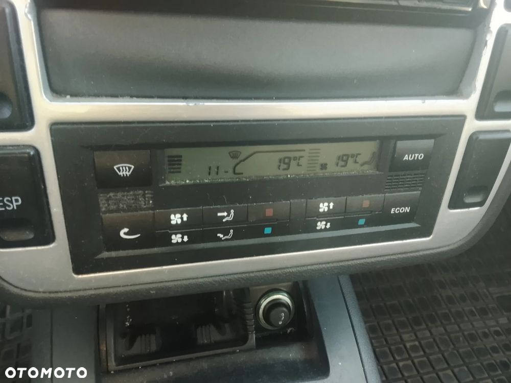 Ford Galaxy - 9