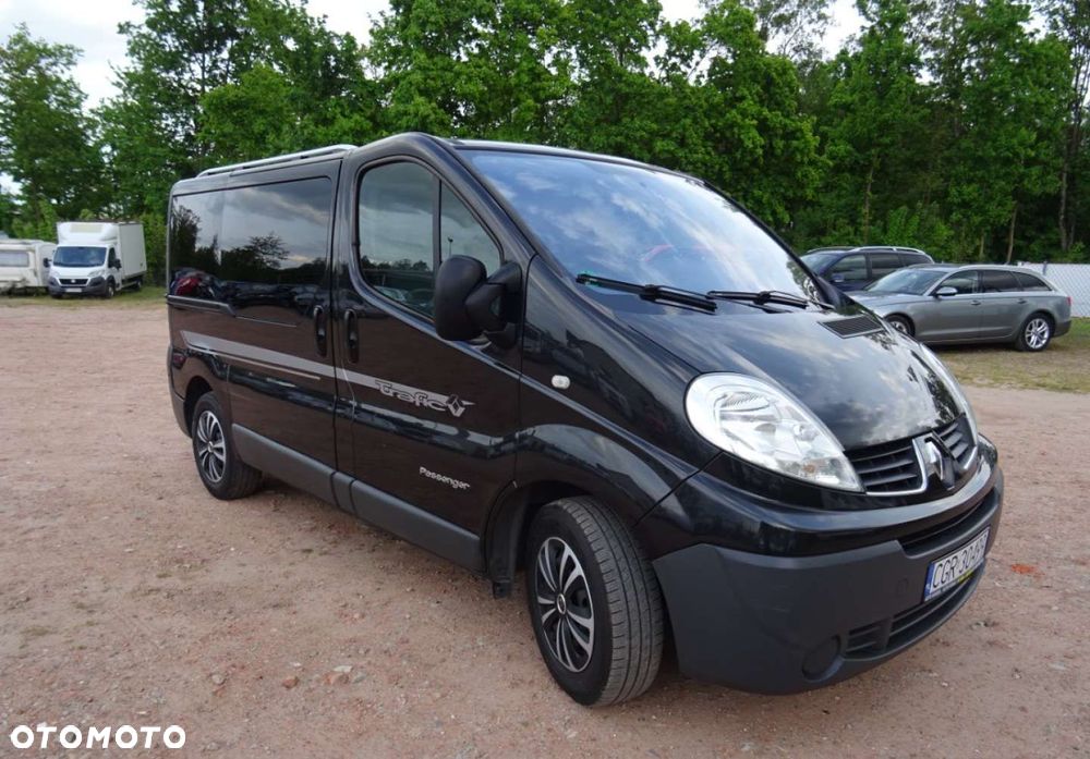 Renault Trafic - 2