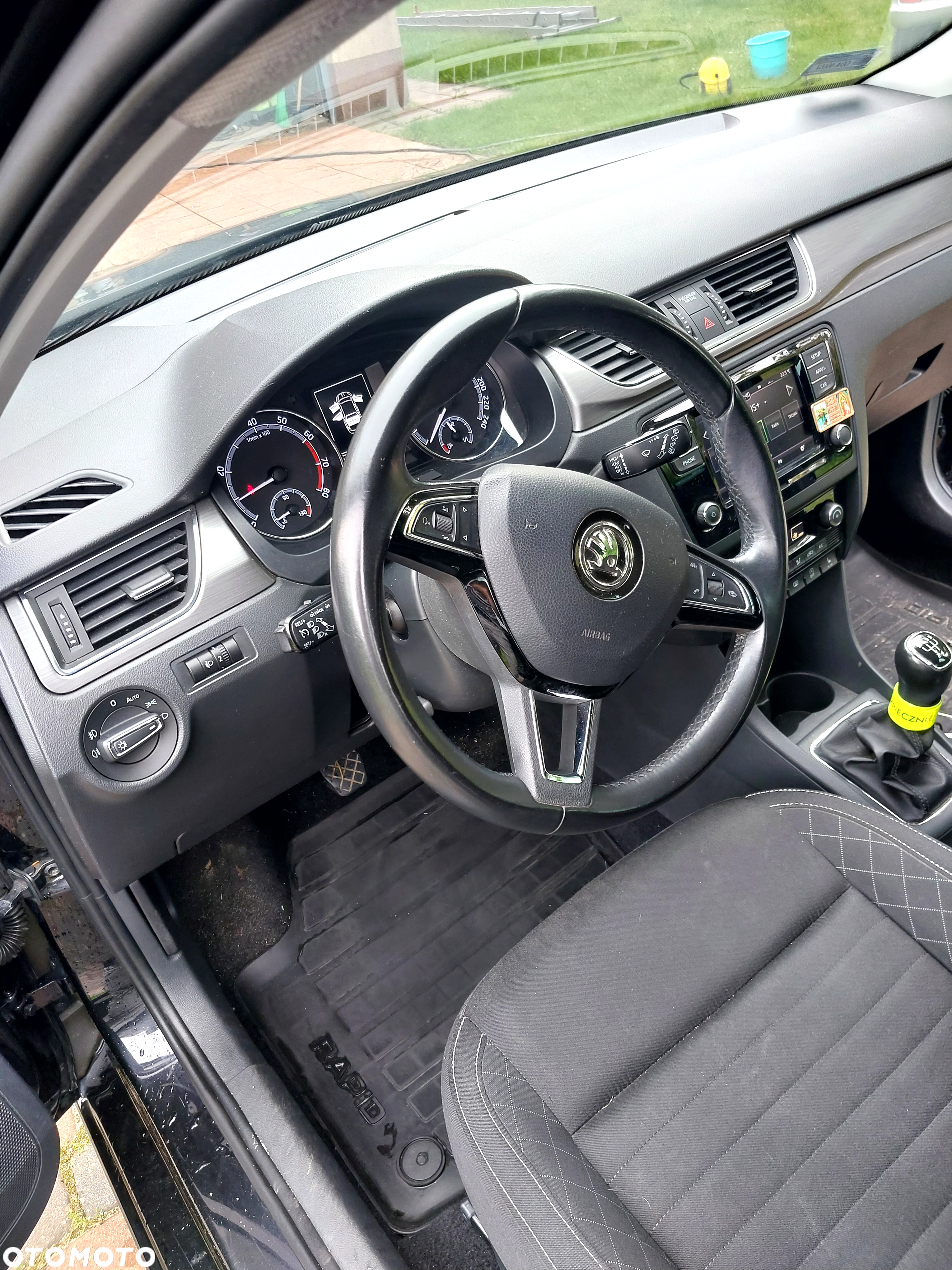 Skoda RAPID 1.0 TSI Style - 11