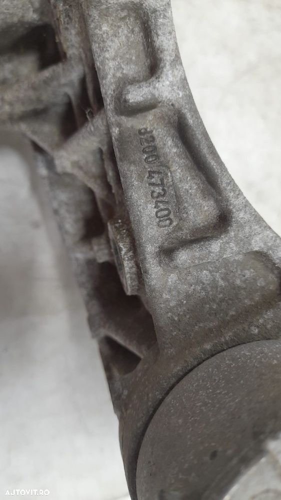 Suport accesorii alternator 1.5 dci k9k 8200473400 Nissan Note E11 [2 - 3