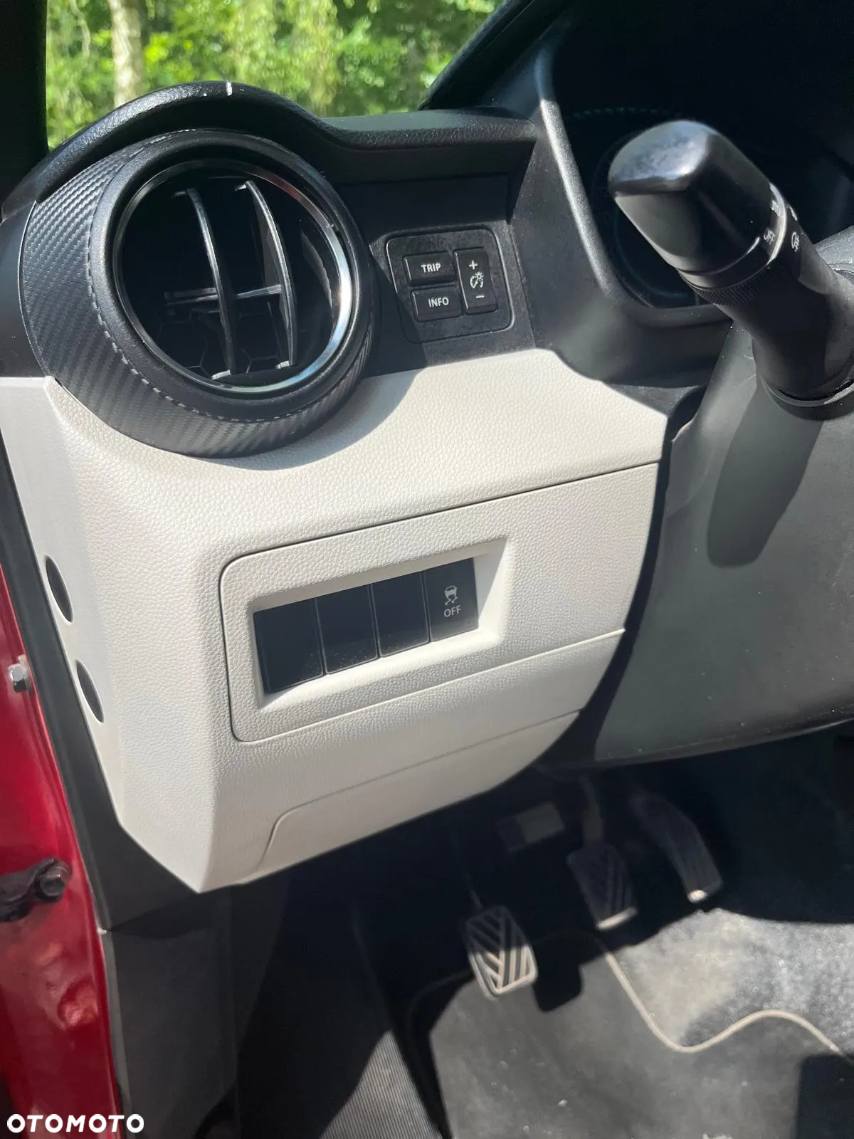 Suzuki Ignis - 26