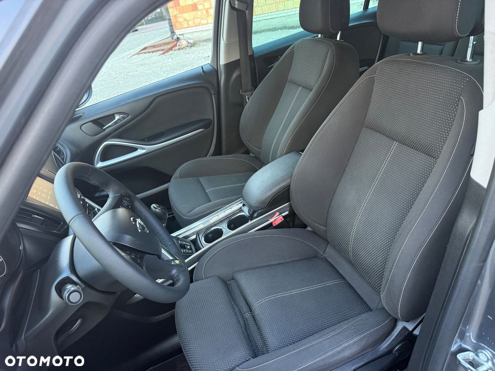Opel Zafira - 18