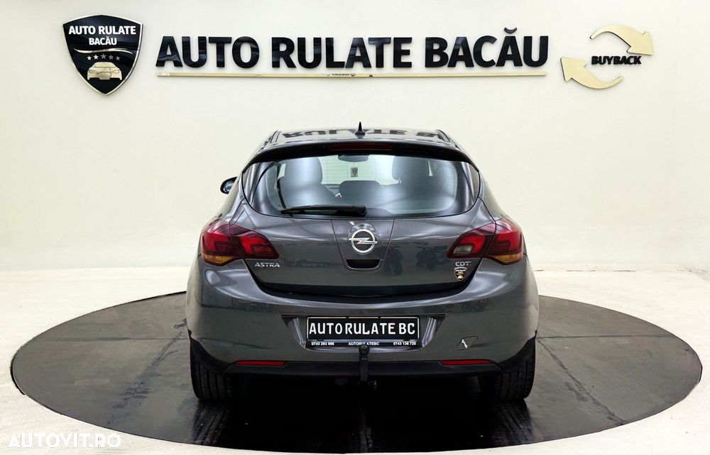 Opel Astra - 11