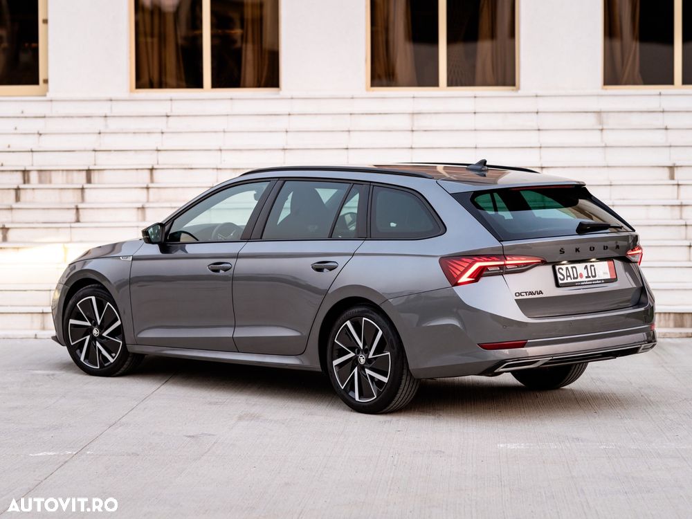 Skoda Octavia 2.0 TDI DSG Sportline - 22