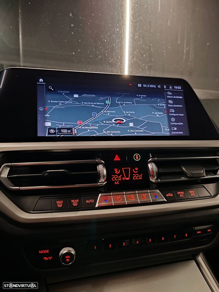 BMW 330 e Aut. Sport Line - 14