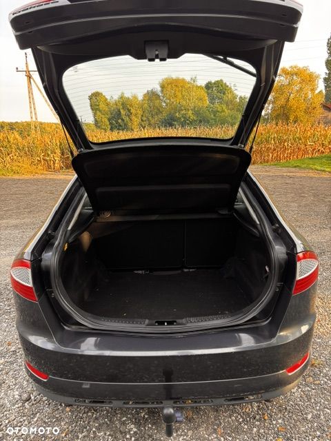 Ford Mondeo 2.2 TDCi Trend - 9