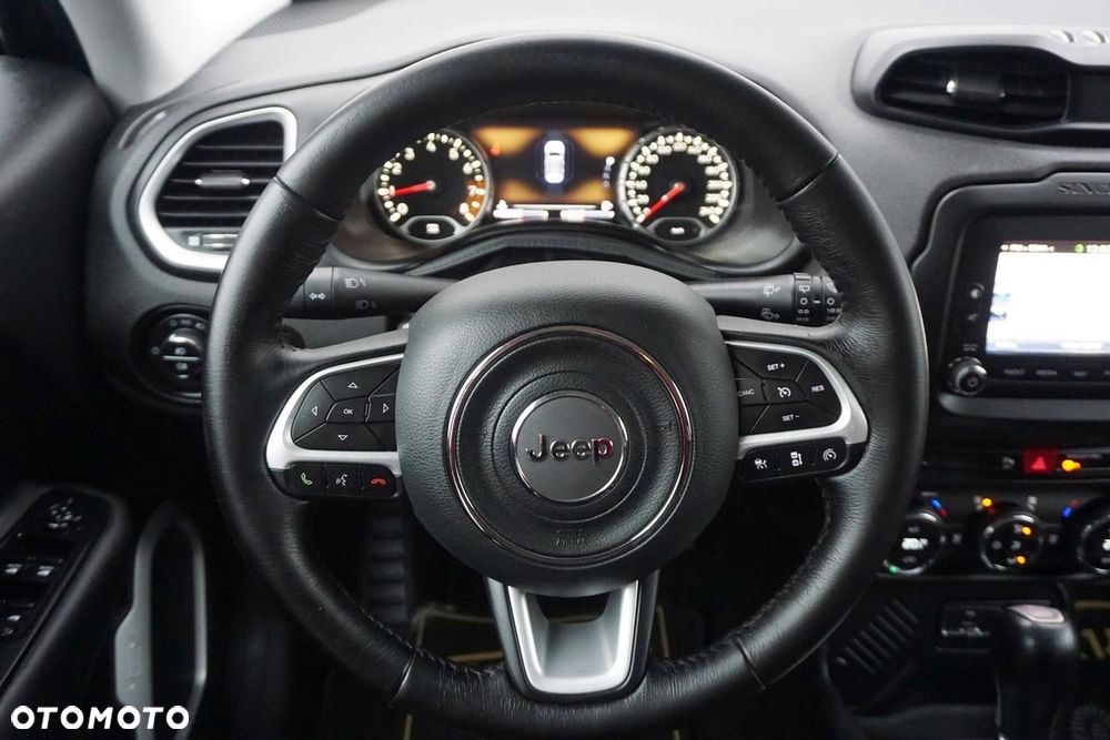 Jeep Renegade 1.4 MultiAir DSG Limited - 24