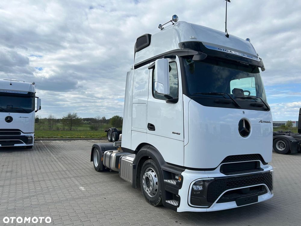 Mercedes-Benz ACTROS 1848 L GIGASPACE - 2