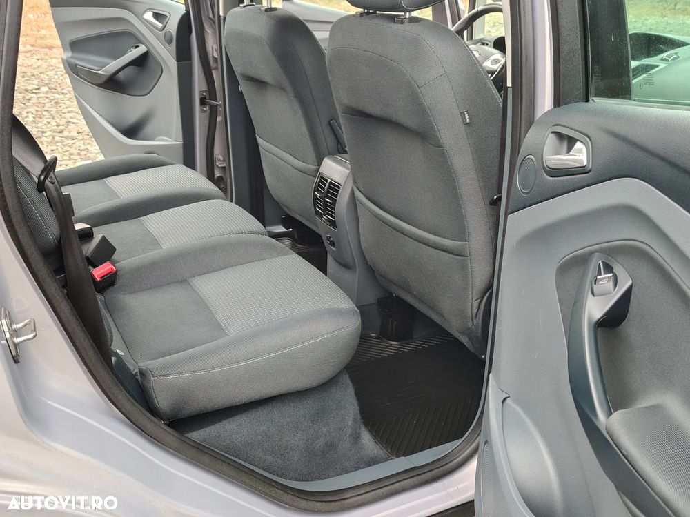 Ford C-Max 1.6 TDCi Ambiente - 15