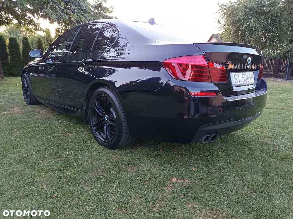 BMW Seria 5 520d xDrive - 6
