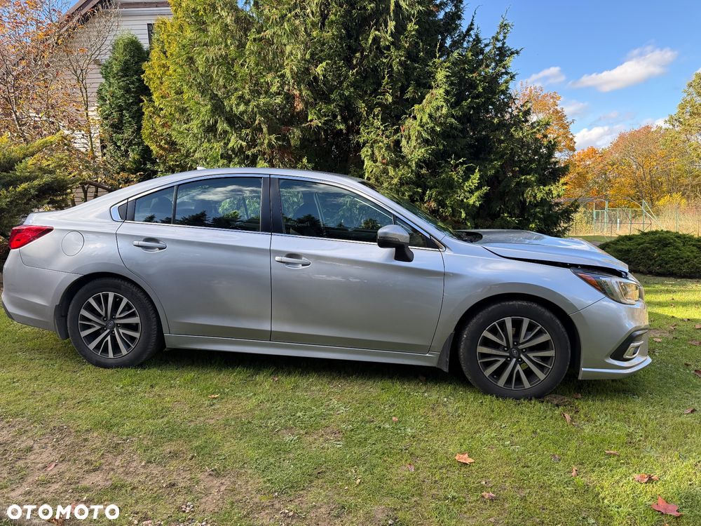 Subaru Legacy - 7