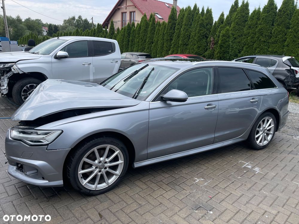 Audi A6 Avant 2.0 TDI Ultra DPF S tronic - 6