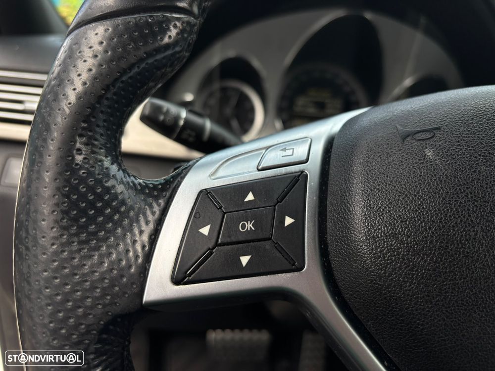 Mercedes-Benz E 250 CDI Avantgarde BE Auto. - 28