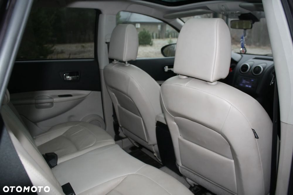 Nissan Qashqai+2 2.0 tekna - 19