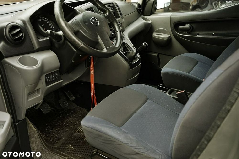 Nissan NV200 - 17