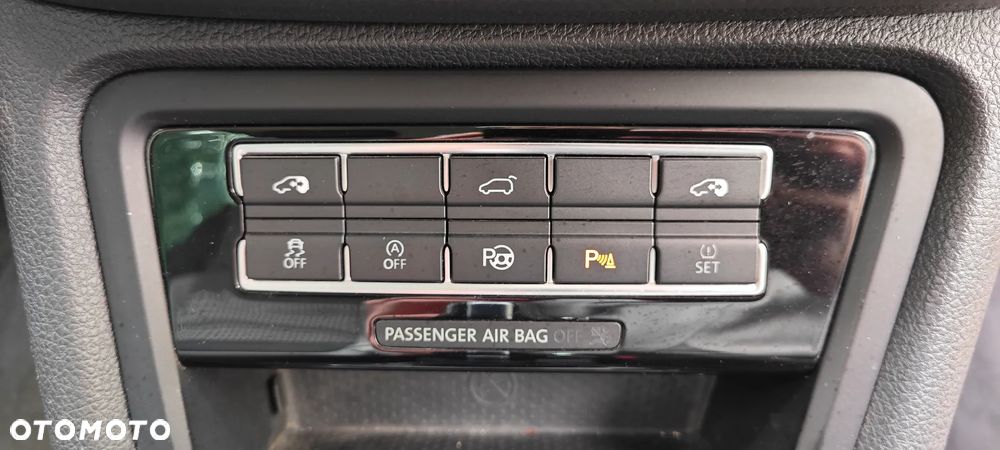 Volkswagen Sharan 2.0 TDI DSG BlueMotion Technology Life - 23