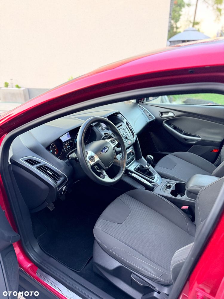 Ford Focus 1.6 Ti-VCT Platinium X - 23
