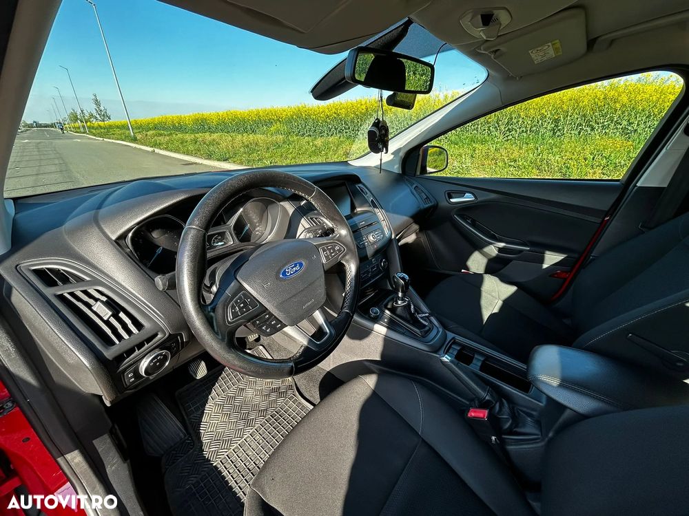 Ford Focus 1.5 TDCi DPF Start-Stopp-System Business - 11