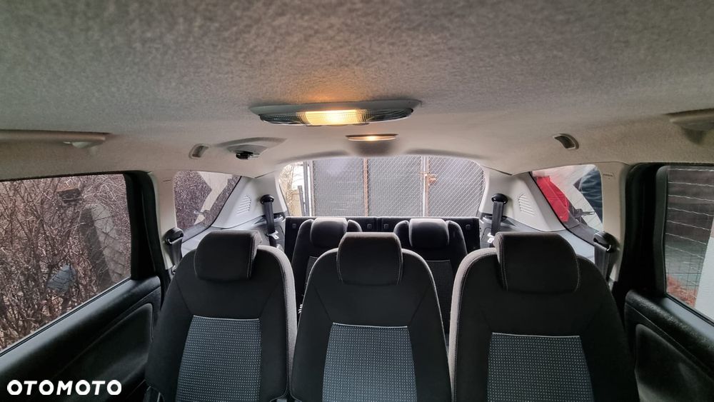 Ford S-Max 2.0 TDCi DPF Champions Edition - 18