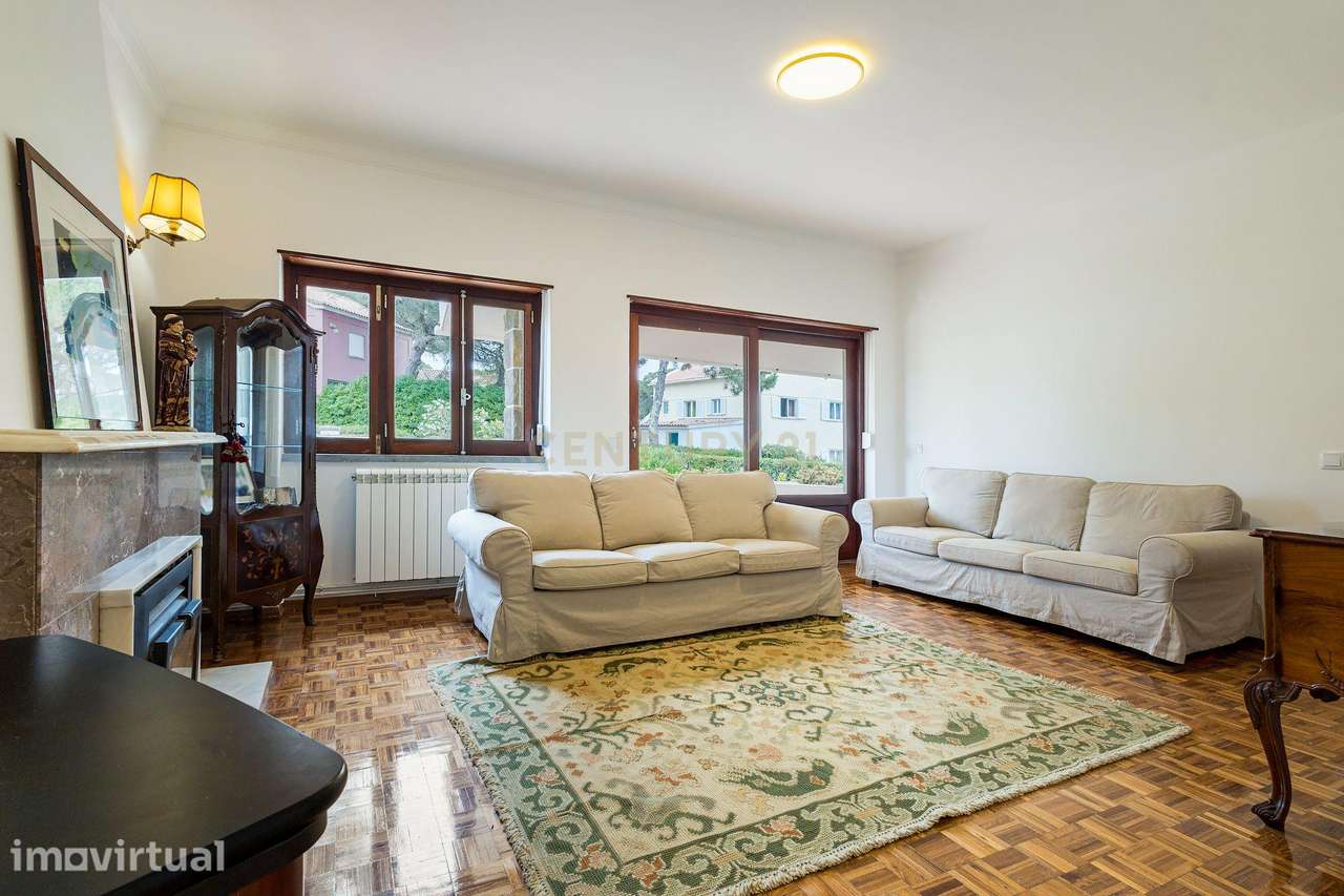 Espetacular Moradia T4 em Colares, Sintra - 250m² - Grande imagem: 5/36