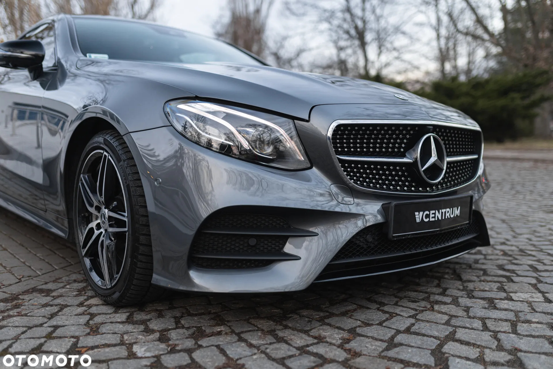 Mercedes-Benz Klasa E 350 Coupe 9G-TRONIC - 9