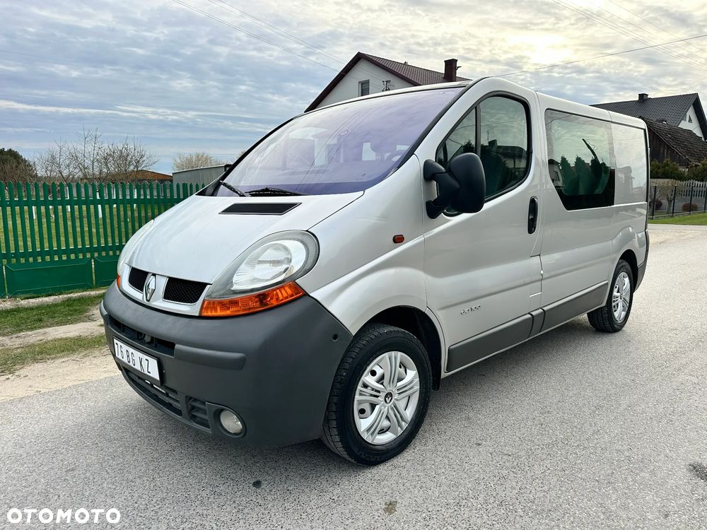 Renault Trafic - 1