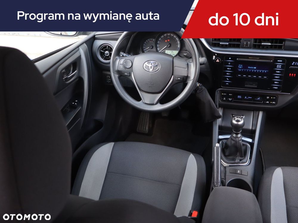 Toyota Auris - 9