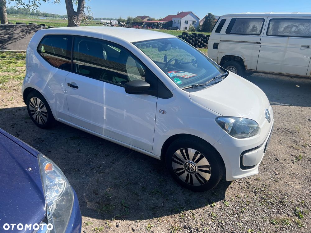 Volkswagen up! - 4
