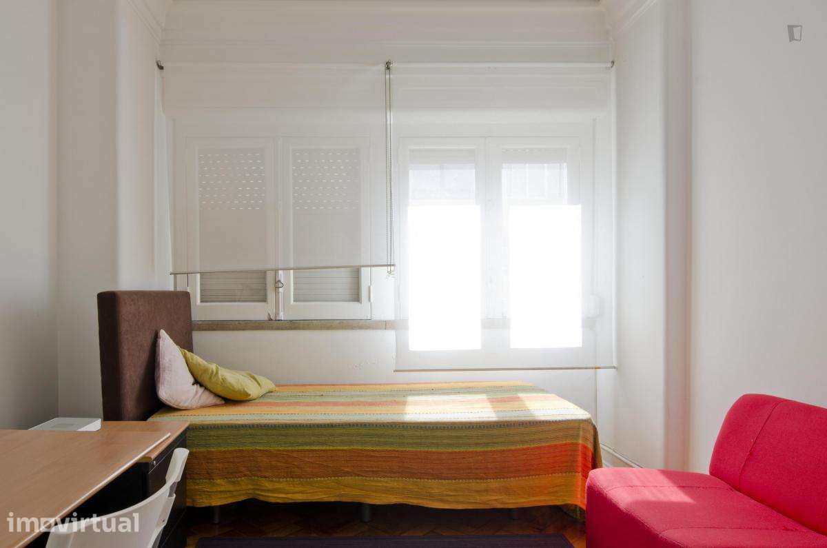 Quarto - localizado em Arroios Lisbon - Grande imagem: 5/9