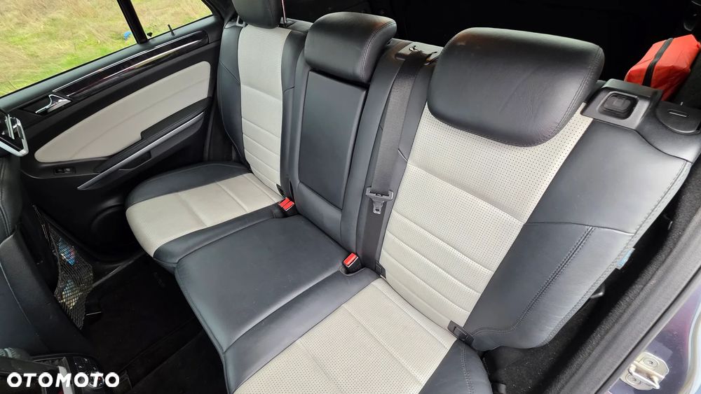 Mercedes-Benz ML 63 AMG 4-Matic - 8