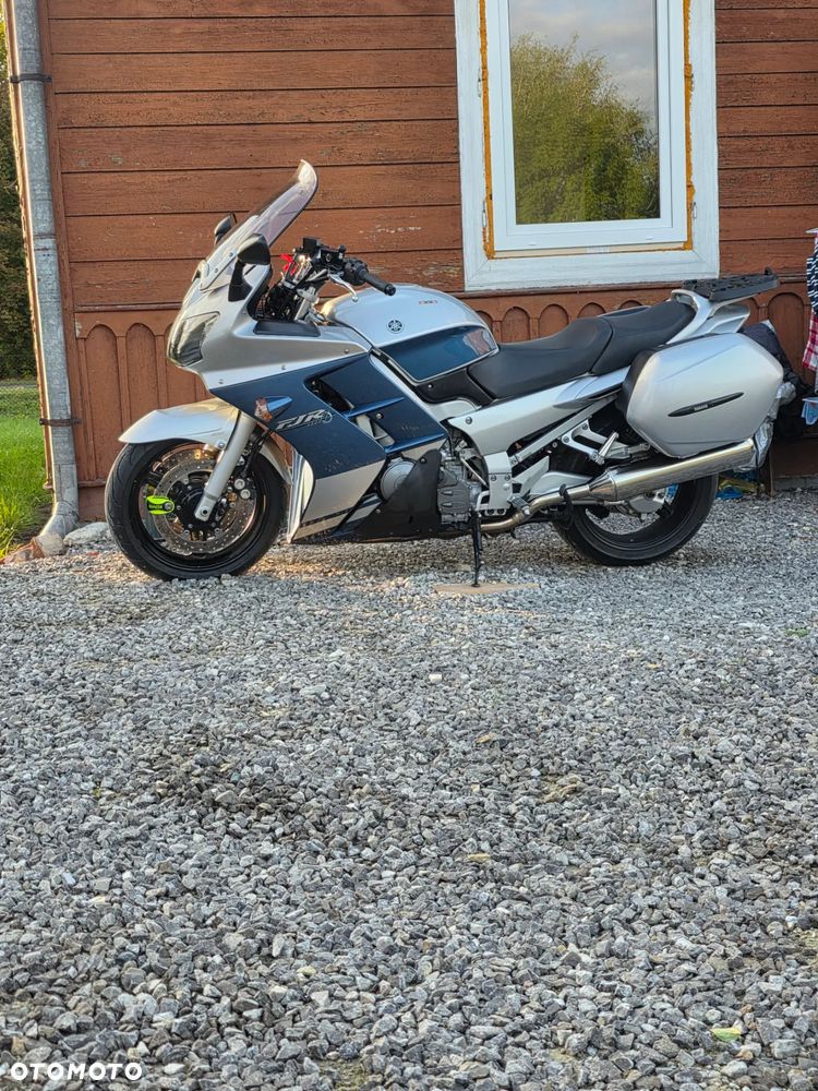 Yamaha FJR - 3