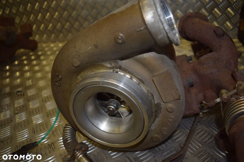 TURBINA TURBOSPRĘŻARKA TURBO MERCEDES ACTROS - 1