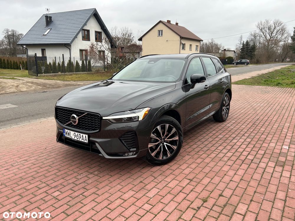 Volvo XC 60 B5 B AWD Plus Dark - 8
