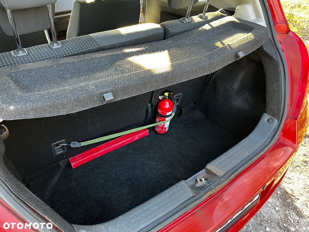 Suzuki Swift - 9