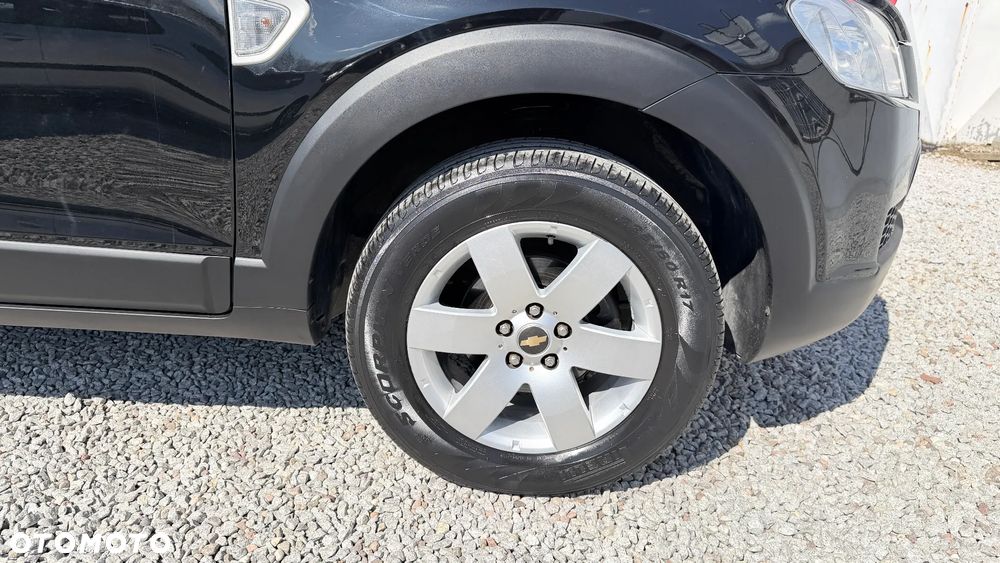 Chevrolet Captiva 2.4 4WD 7 Sitzer LT - 25