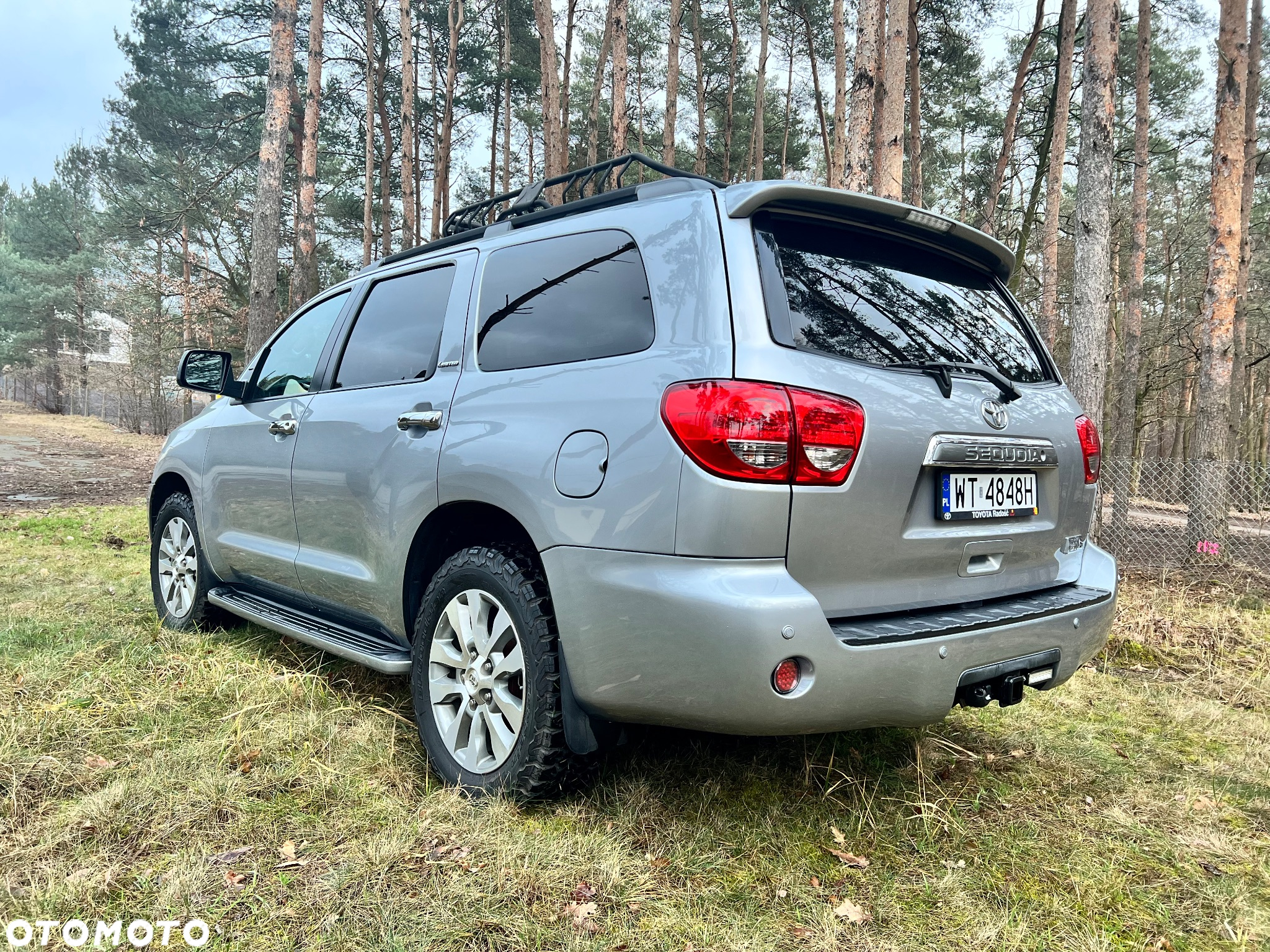 Toyota Sequoia - 5