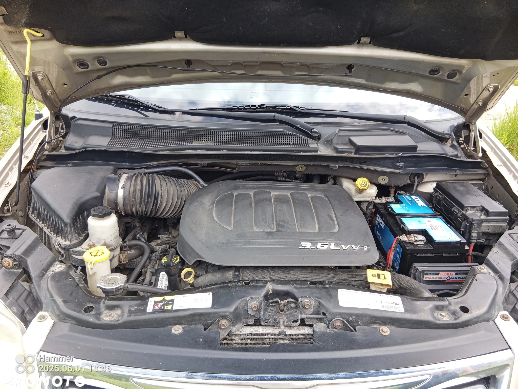 Chrysler Town & Country 3.6 Limited - 15