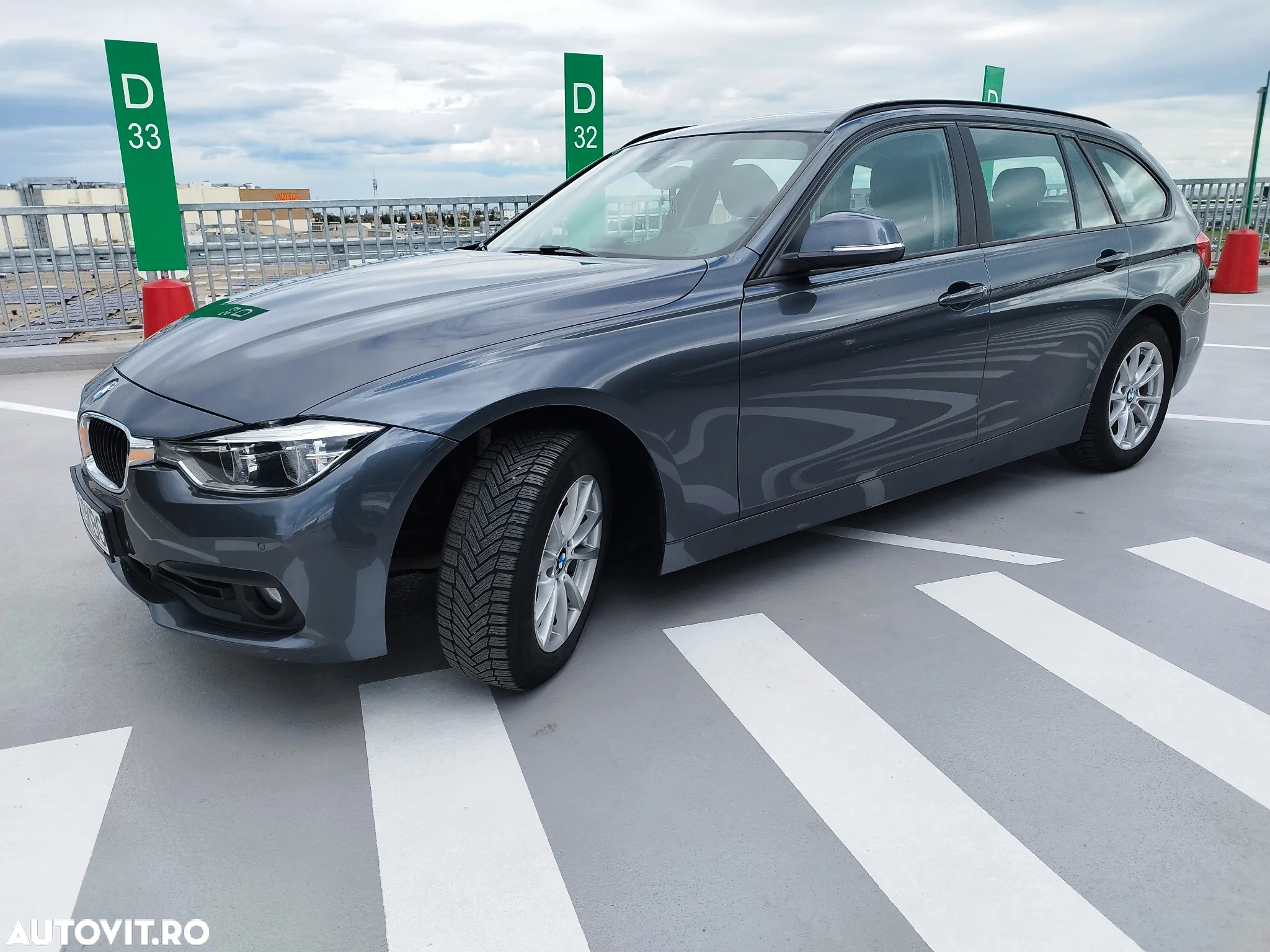 BMW Seria 3 318d Touring Aut. Advantage - 2