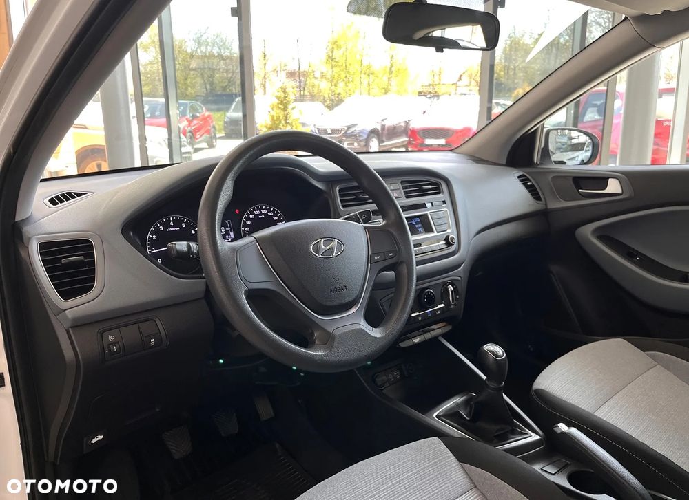 Hyundai i20 1.2 Classic - 10