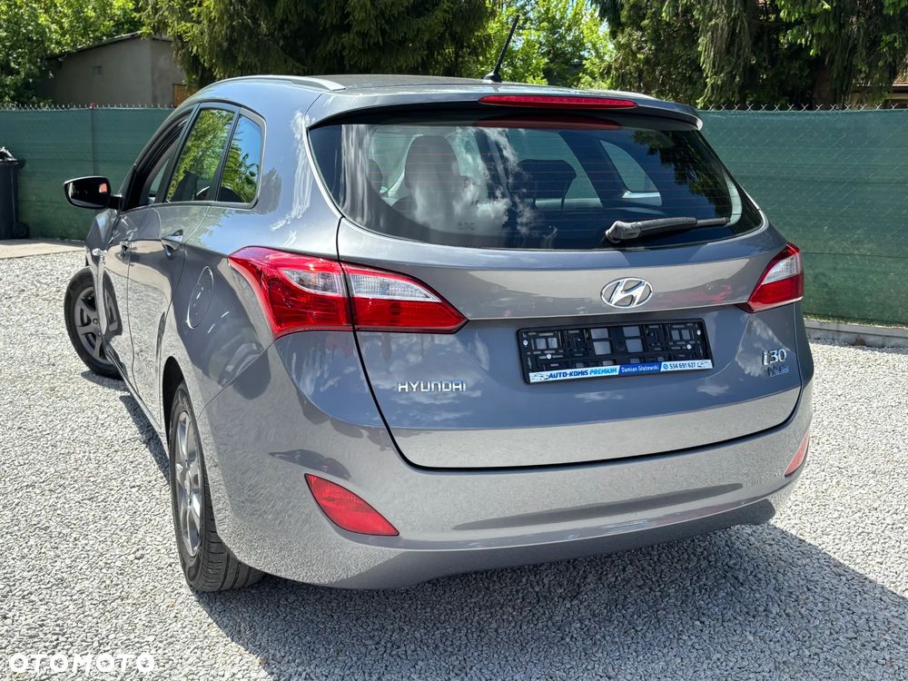Hyundai i30 i30cw 1.4 CRDi Advantage - 5
