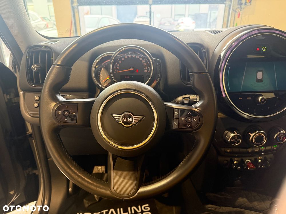 MINI Countryman One - 17