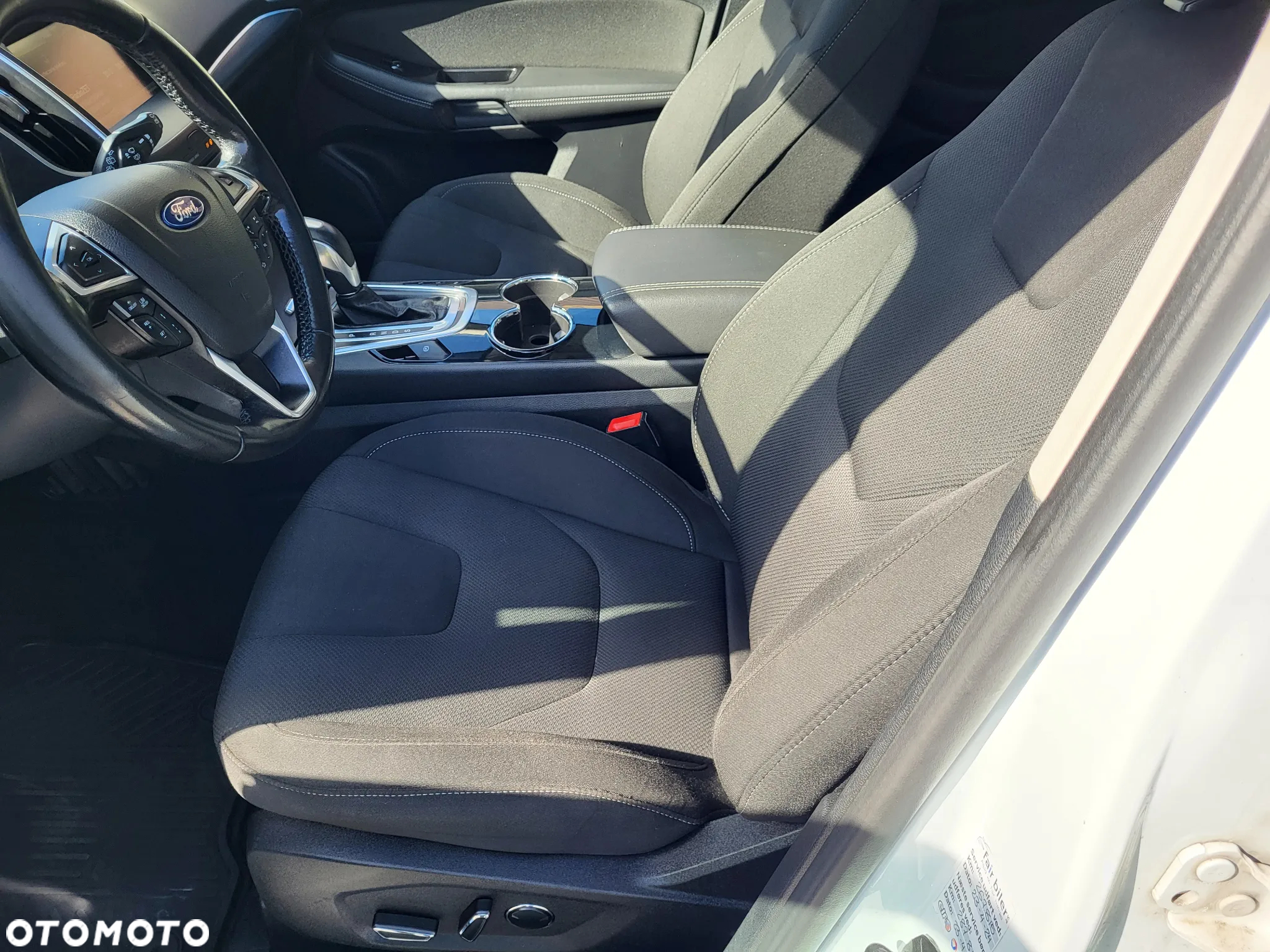 Ford S-Max 2.0 EcoBlue Titanium - 9