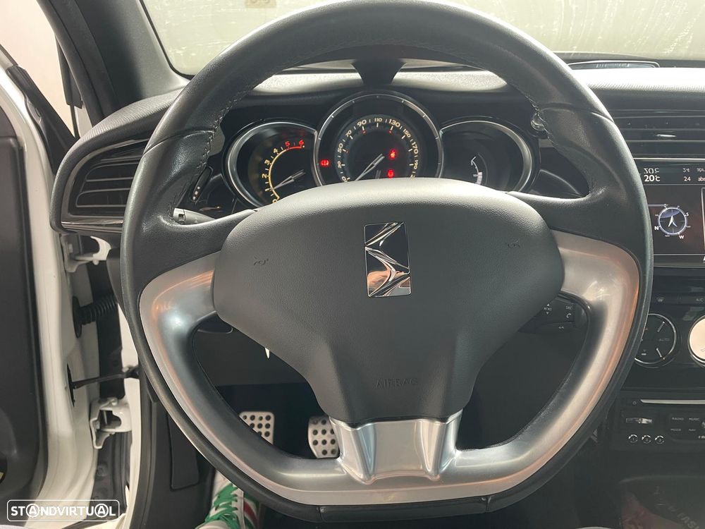 Citroën DS3 1.6 HDi Airdream So Chic - 14