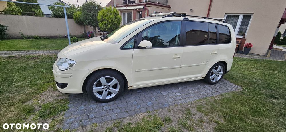 Volkswagen Touran 1.9 TDI DPF United - 25